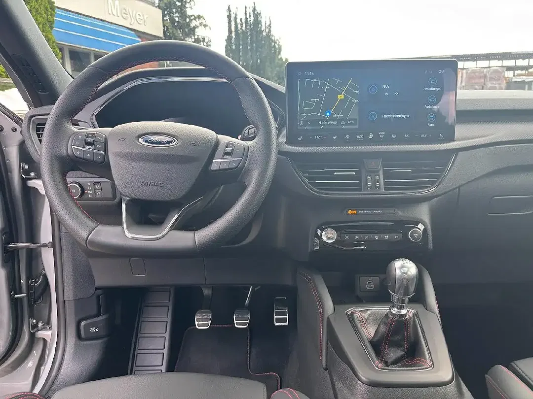 Ford Kuga - Thumbnail 12