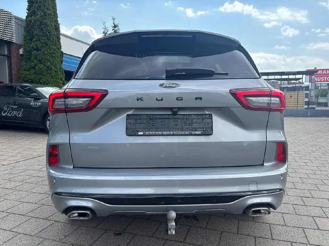 Ford Kuga - Thumbnail 4