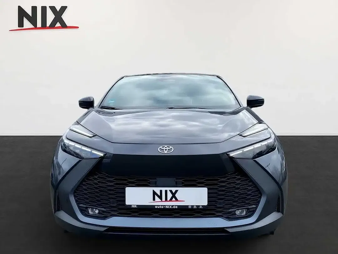 Toyota C-HR - Thumbnail 5