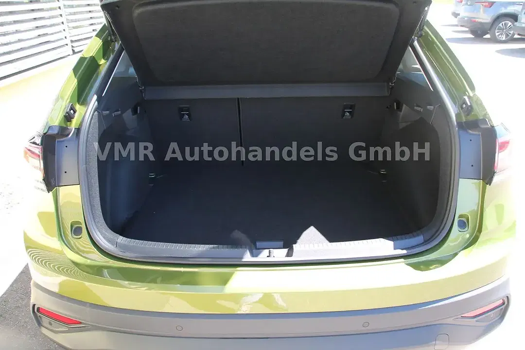 Volkswagen Taigo - Thumbnail 9