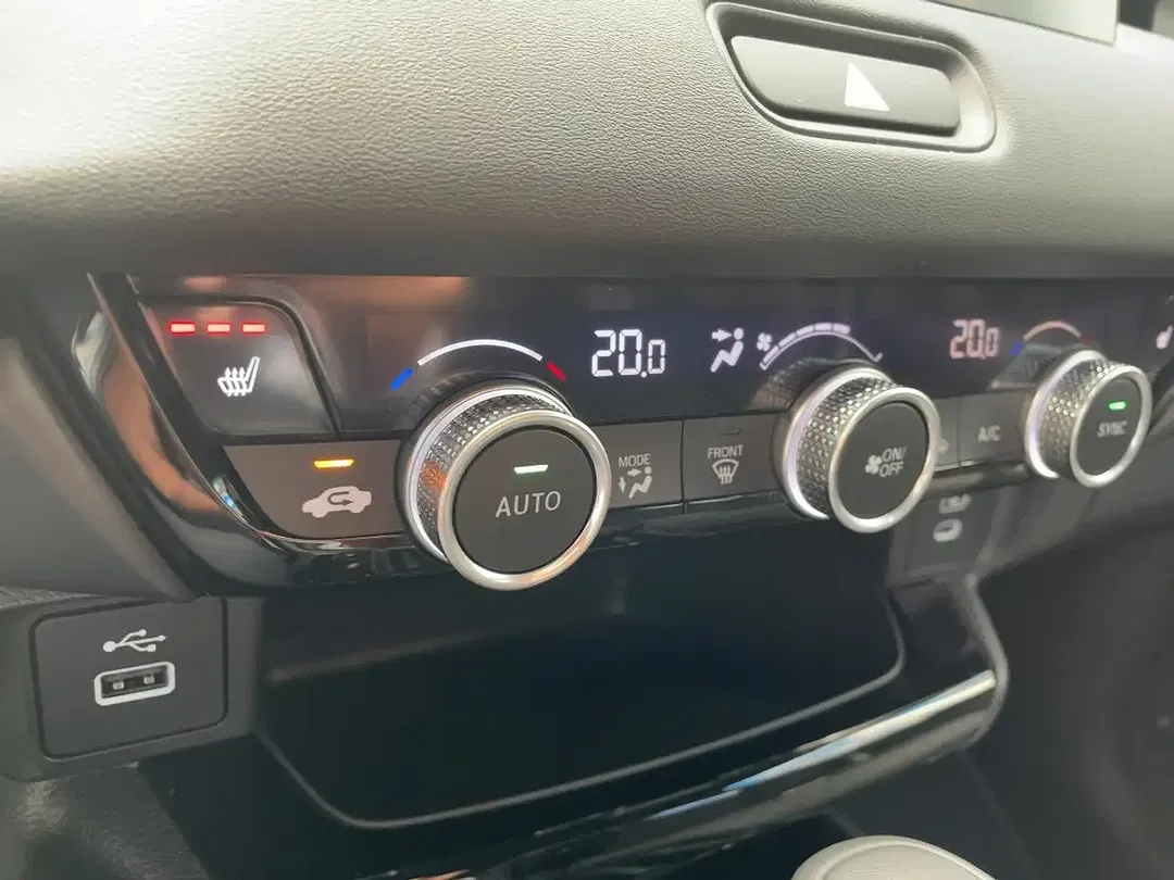 Honda HR-V 1.5 i-MMD Advance Sport - foto 14