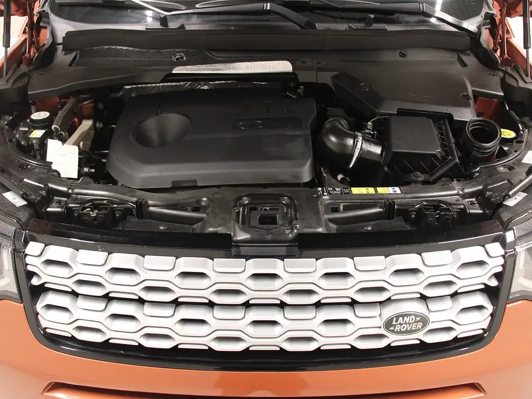 Land Rover Discovery Sport - Thumbnail 7