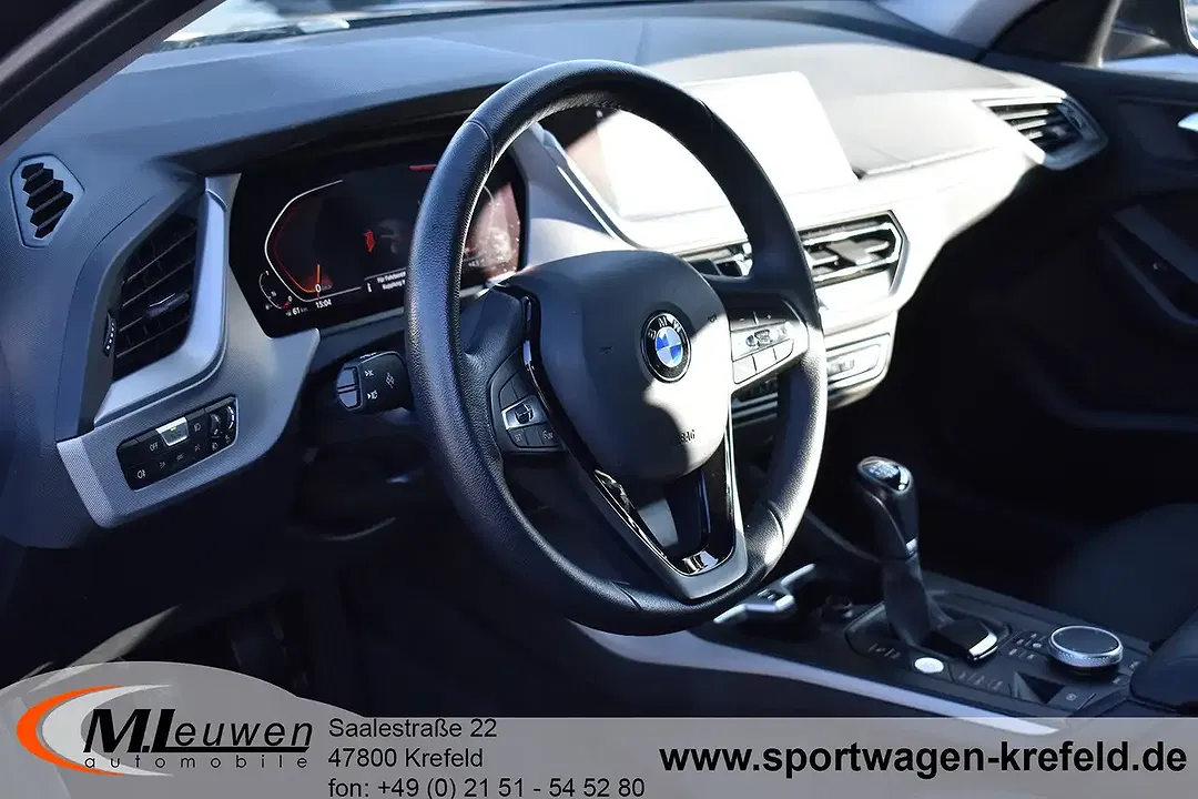 BMW 116 - Thumbnail 10