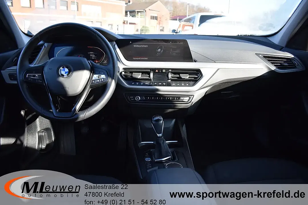 BMW 116 - Thumbnail 11