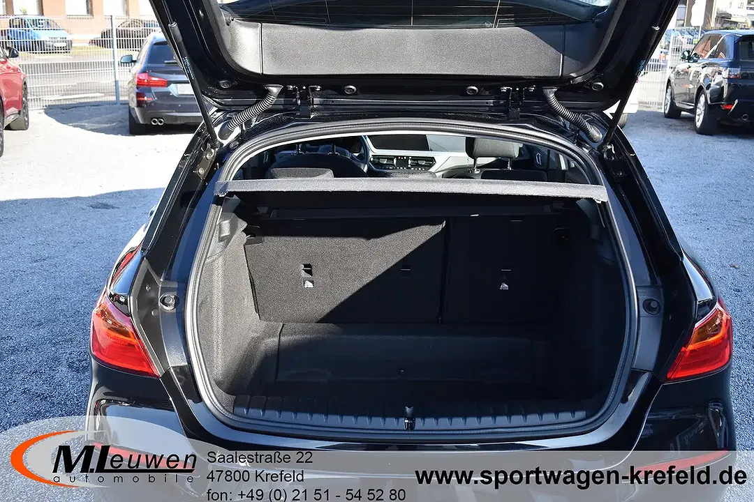BMW 116 - Thumbnail 9