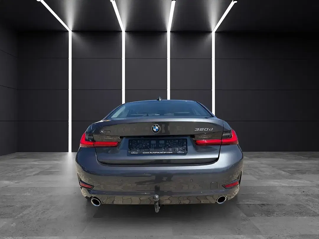 BMW 320 - Thumbnail 6