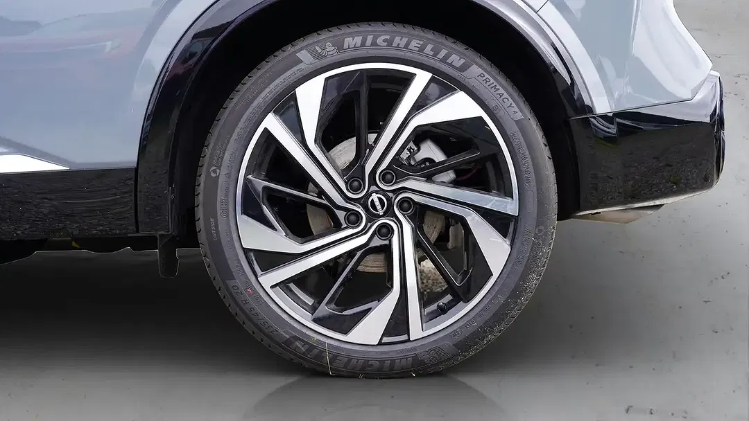 Nissan Qashqai - Thumbnail 5