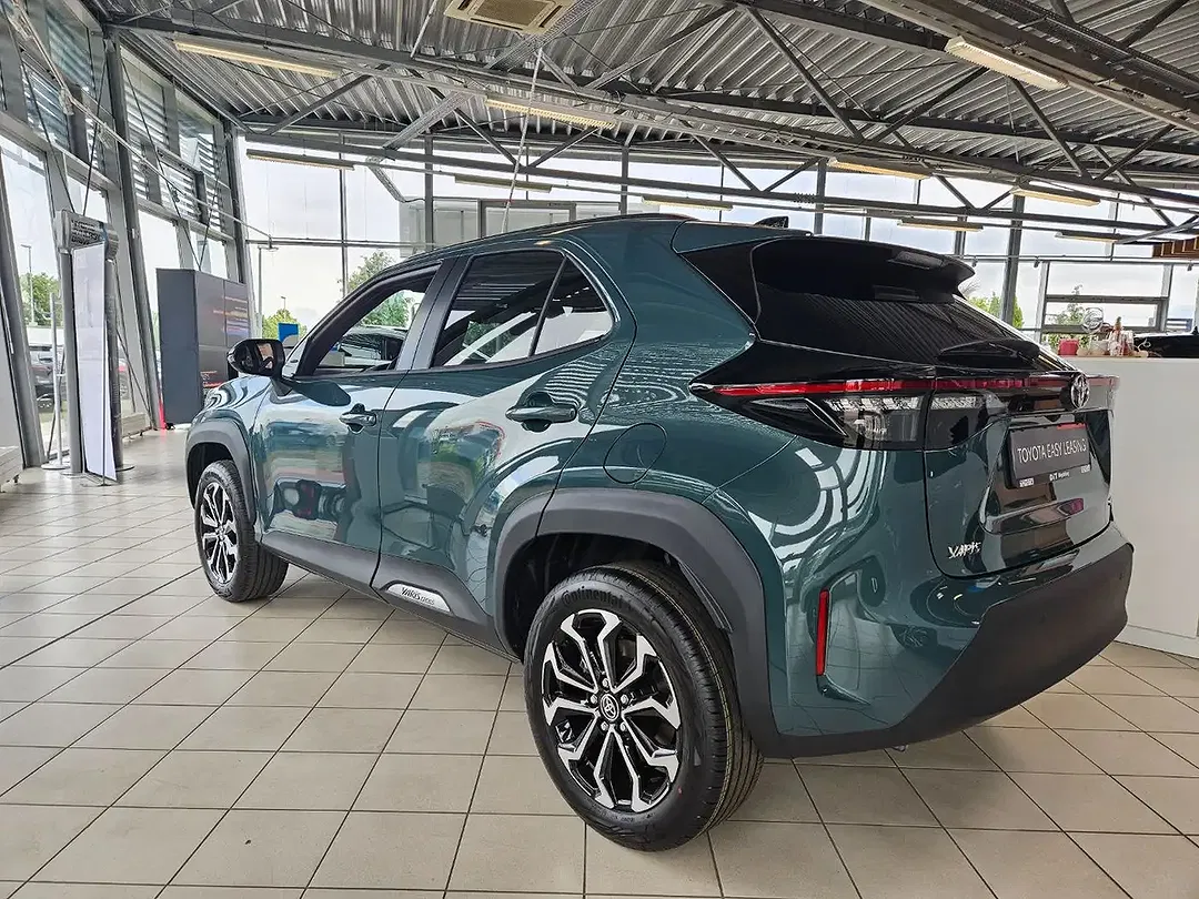 Toyota Yaris Cross - Thumbnail 4