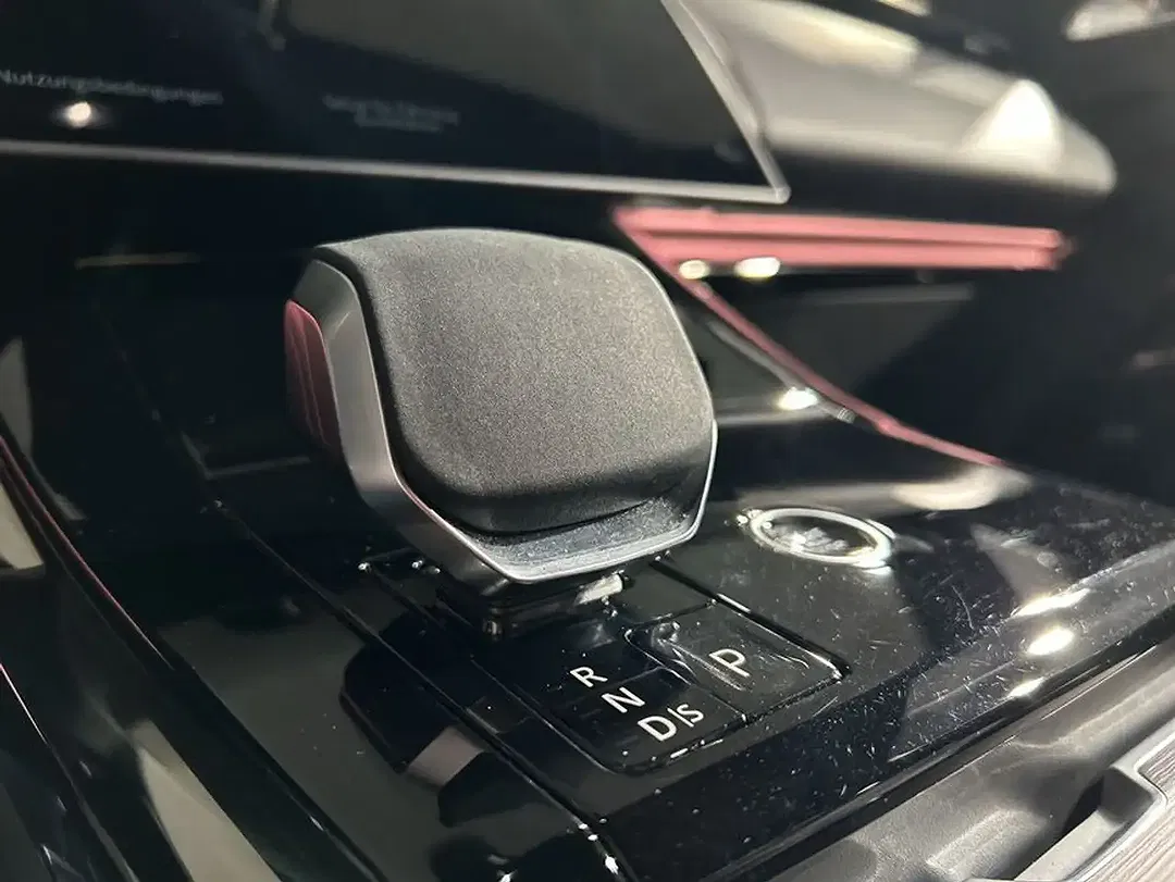 Land Rover Range Rover Sport - Thumbnail 18