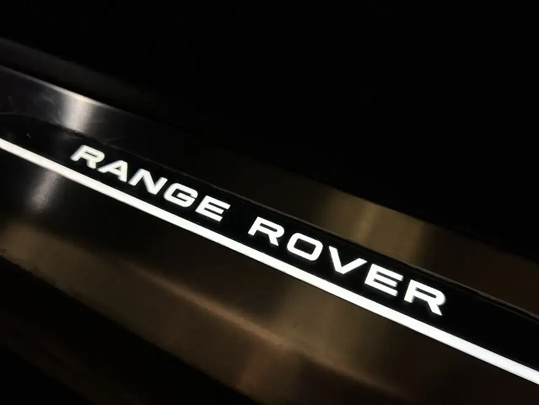Land Rover Range Rover Sport - Thumbnail 19