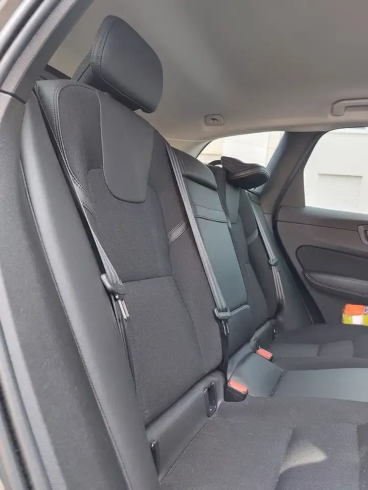 Volvo XC60 - Thumbnail 12