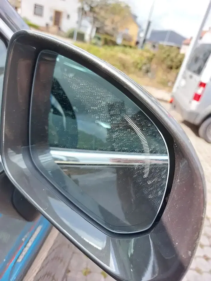 Volvo XC60 - Thumbnail 5