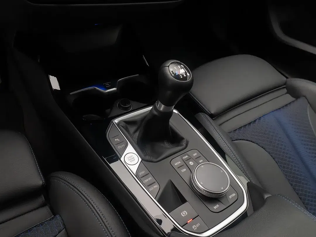 BMW 218 - Thumbnail 22