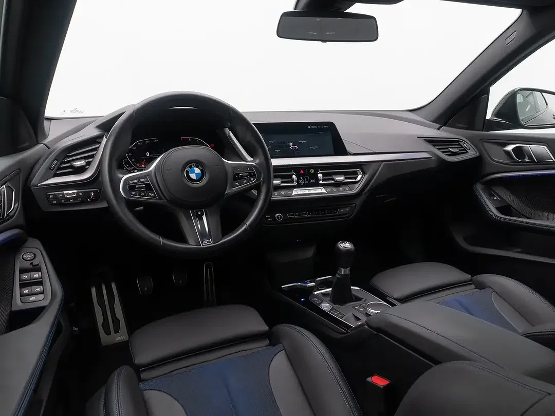 BMW 218 - Thumbnail 37