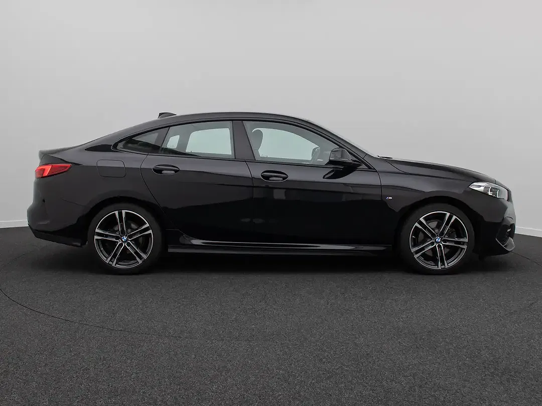 BMW 218 - Thumbnail 5