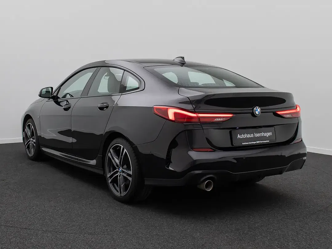 BMW 218 - Thumbnail 9