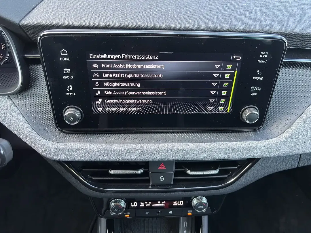 Skoda Kamiq - Thumbnail 11