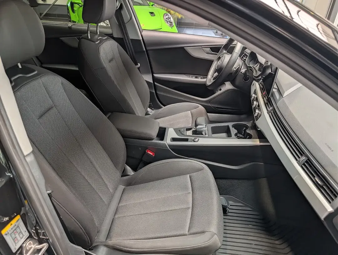 Audi A4 - Thumbnail 12