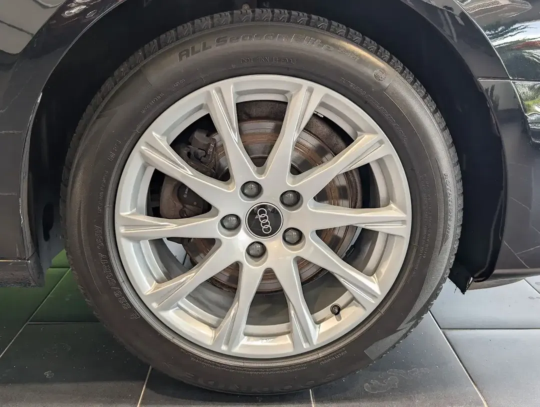 Audi A4 - Thumbnail 14