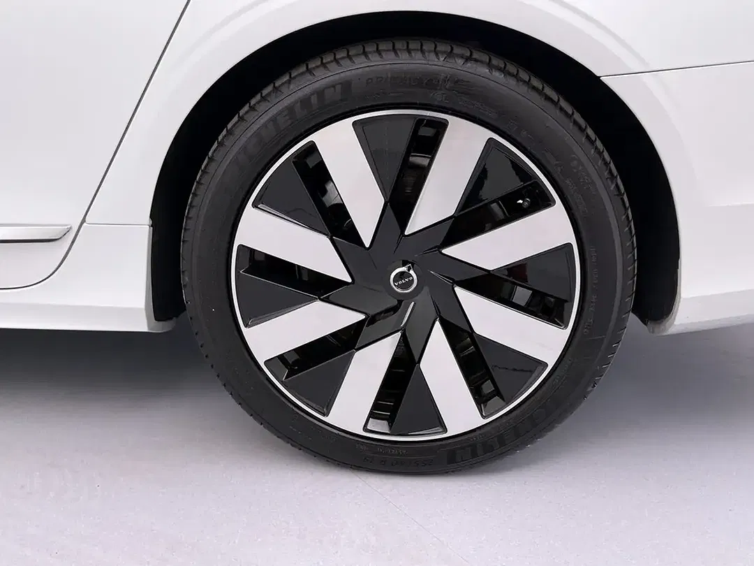 Volvo V90 - Thumbnail 10