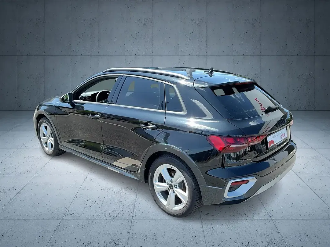 Audi A3 - Thumbnail 3