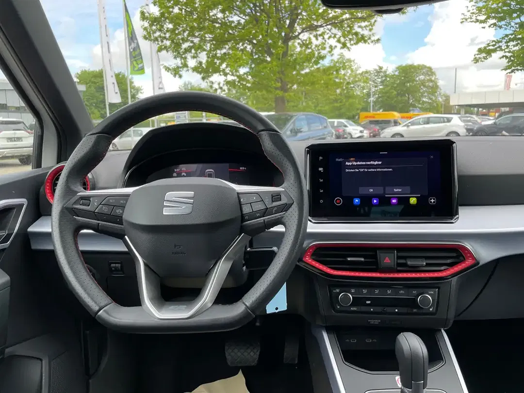 SEAT Arona - Thumbnail 7