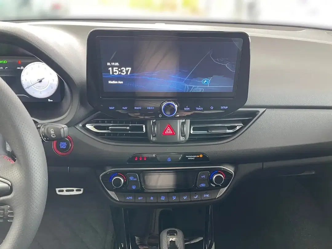 Hyundai i30 - Thumbnail 9
