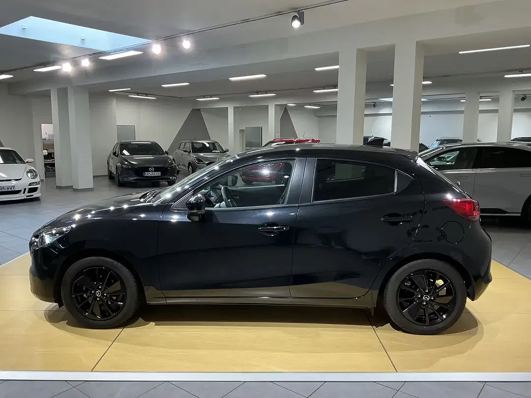 Mazda 2 - Thumbnail 5