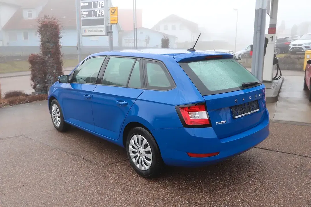 Skoda Fabia - Thumbnail 9