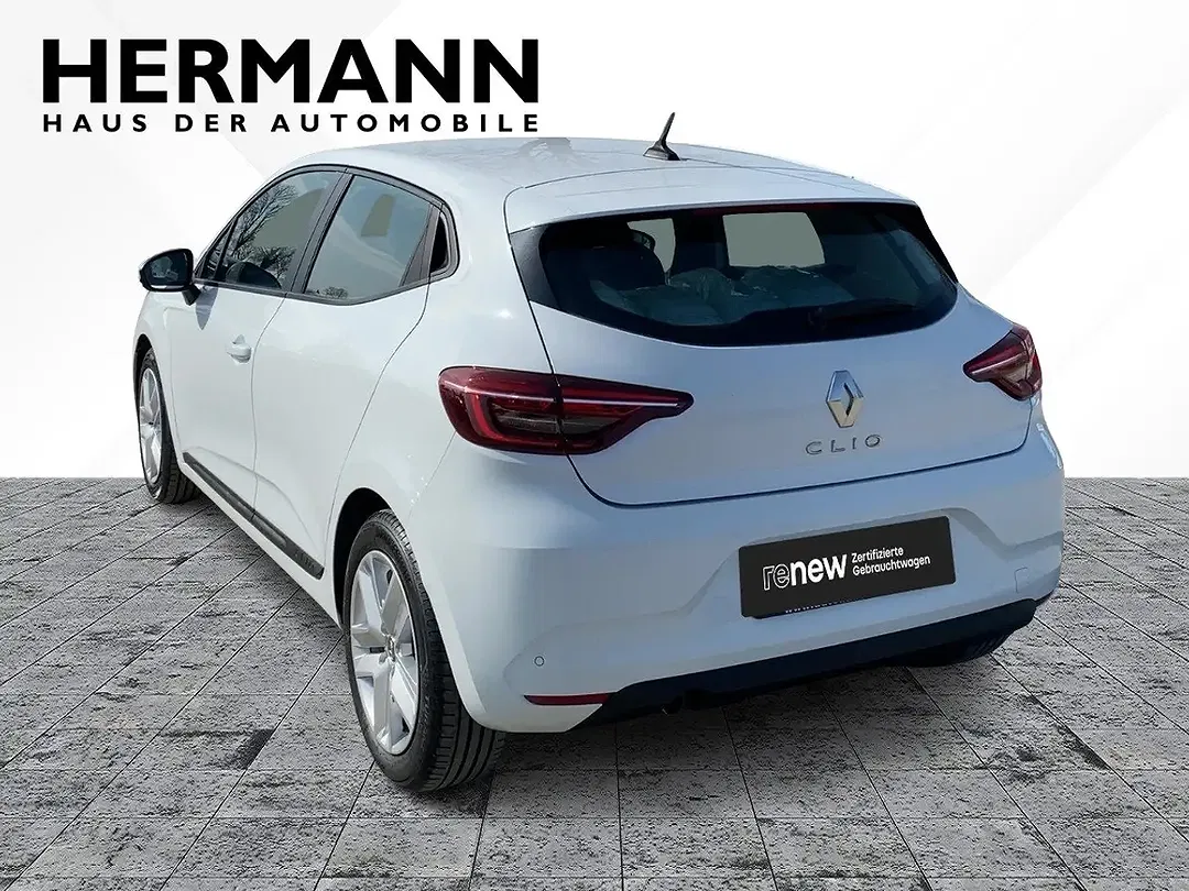 Renault Clio - Thumbnail 3