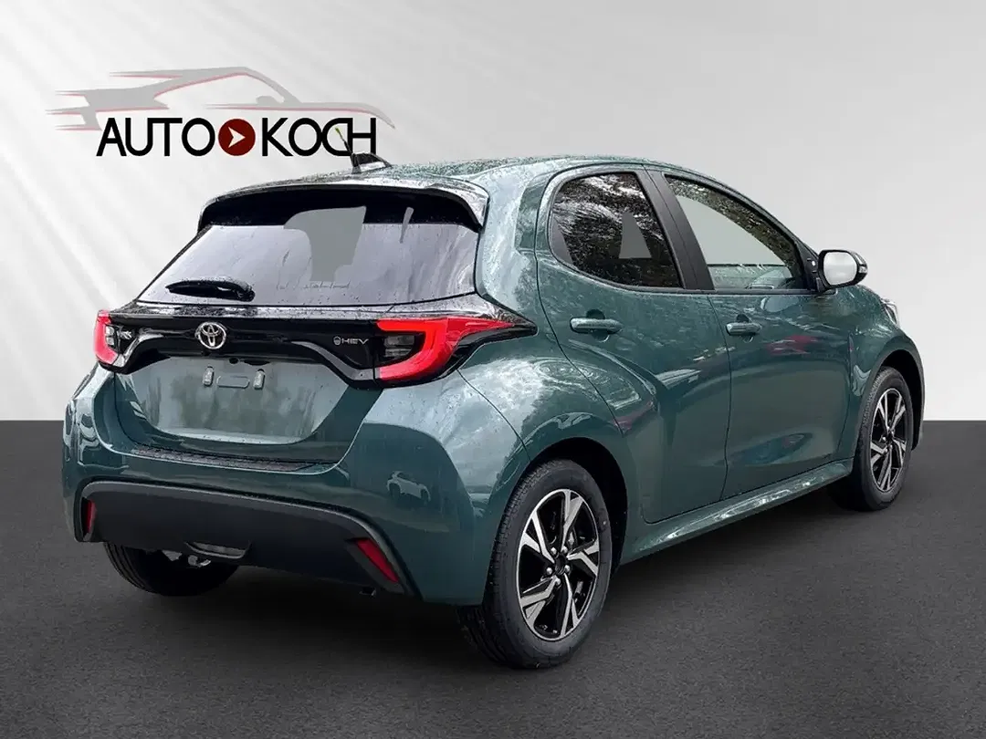 Toyota Yaris - Thumbnail 5