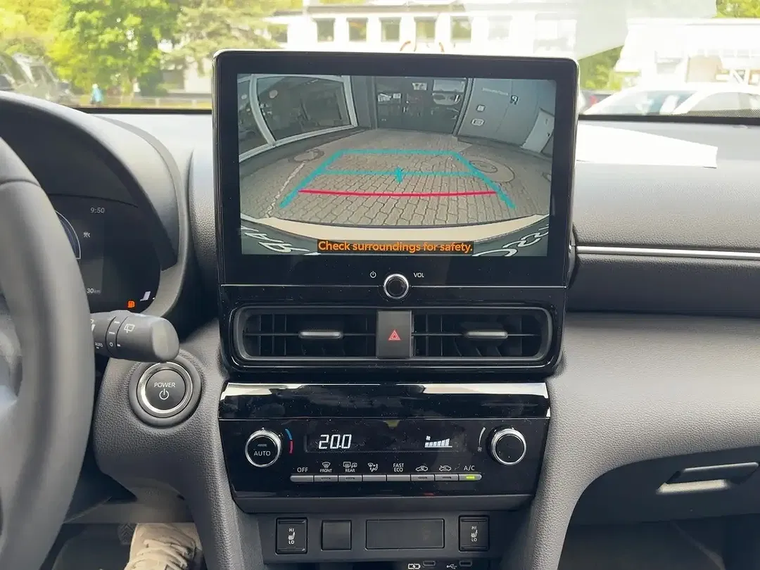 Toyota Yaris Cross - Thumbnail 15