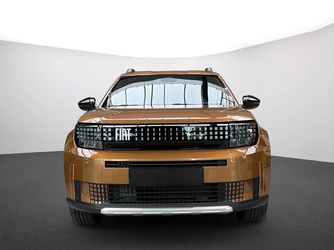 Fiat Grande Panda - Thumbnail 1
