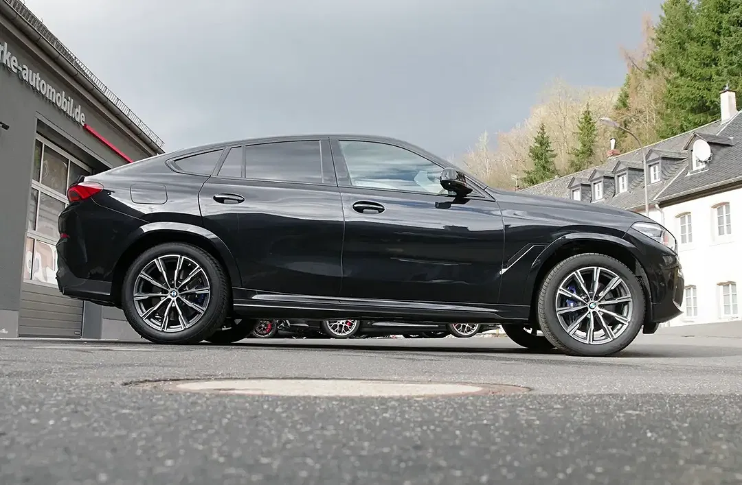 BMW X6 - Thumbnail 19