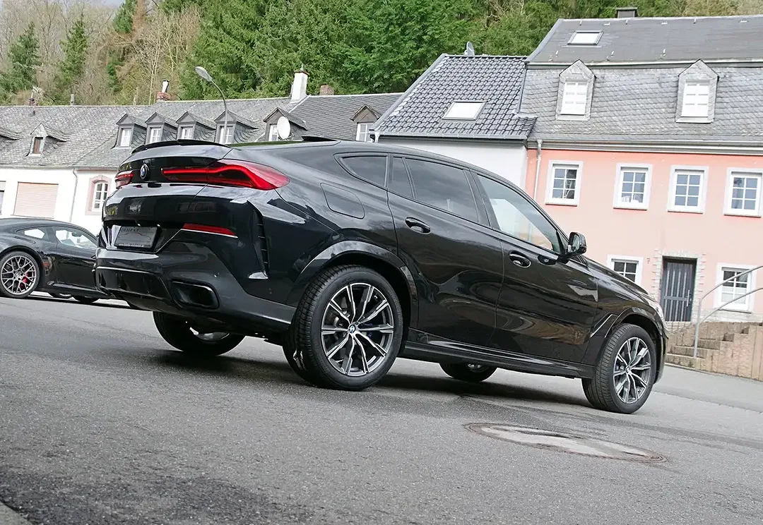 BMW X6 - Thumbnail 20