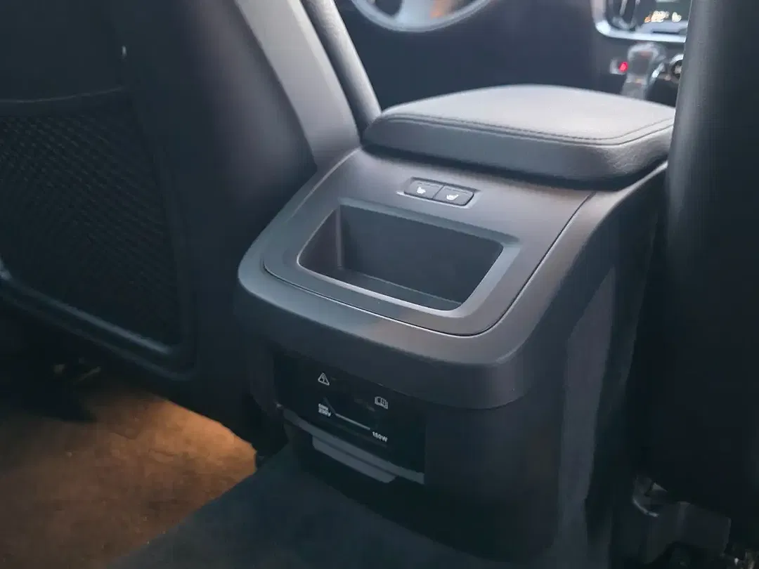 Volvo V60 - Thumbnail 14