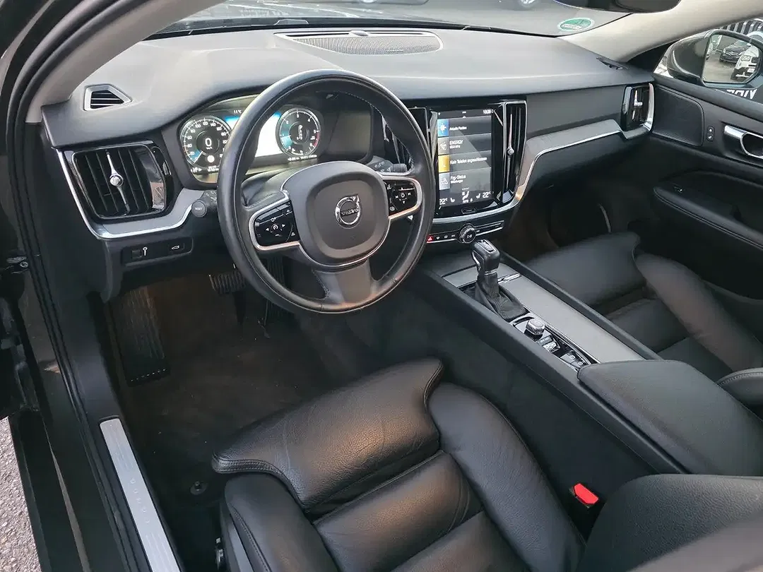 Volvo V60 - Thumbnail 9