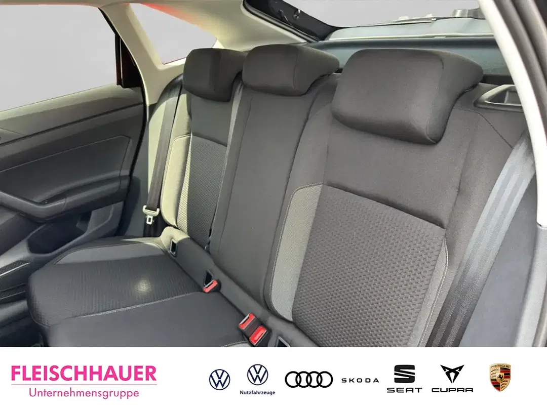 Volkswagen Taigo - Thumbnail 9
