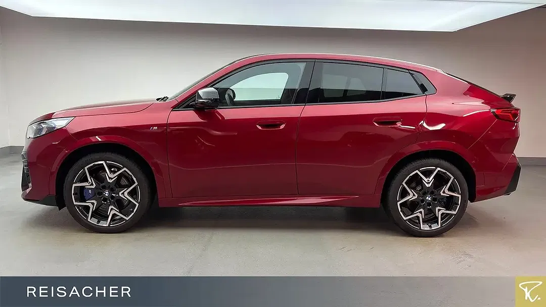 BMW X2 - Thumbnail 9