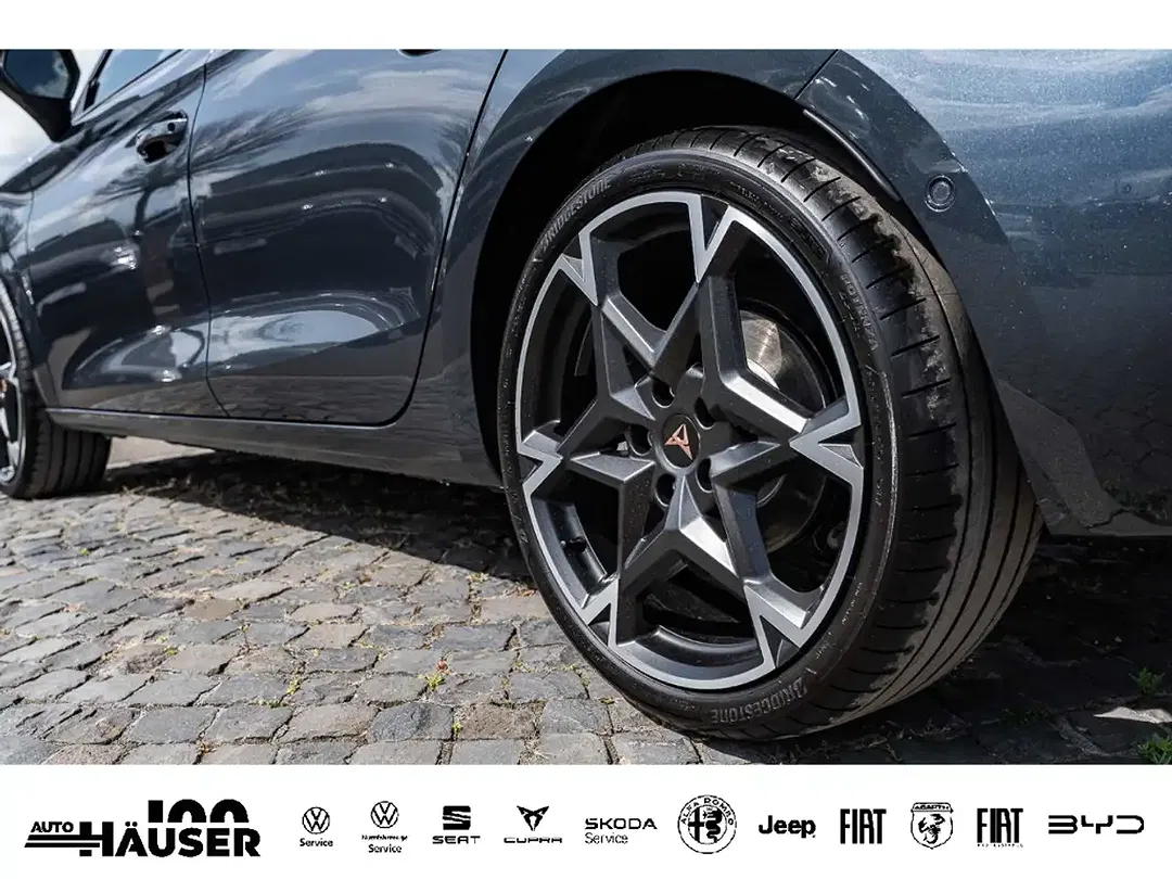 CUPRA Leon - Thumbnail 6