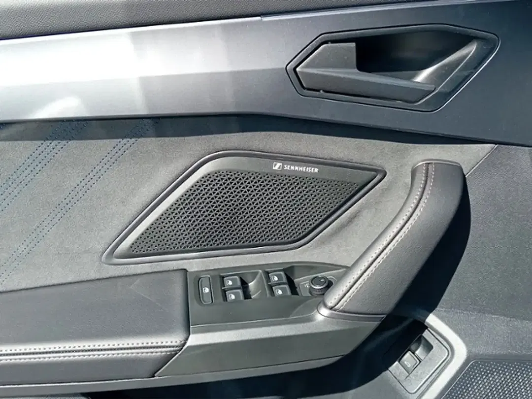 CUPRA Leon - Thumbnail 15