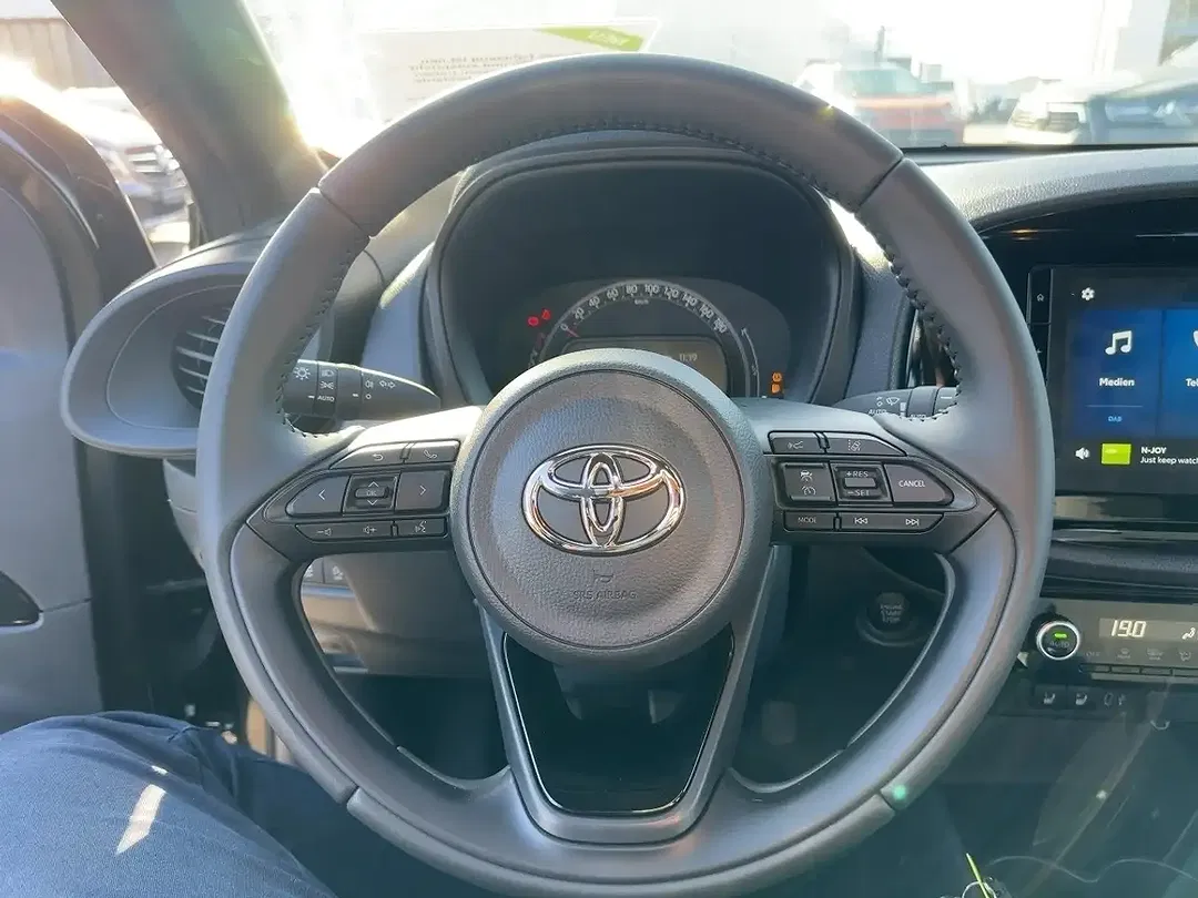Toyota Aygo - Thumbnail 9