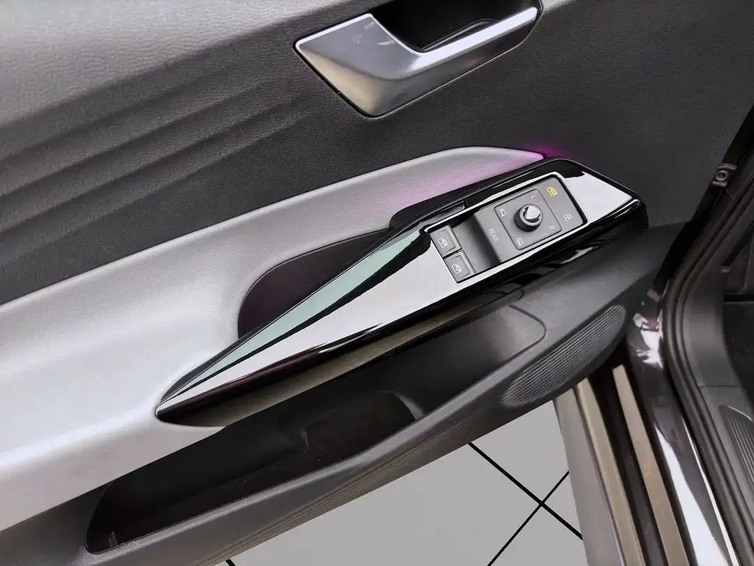 Volkswagen ID.3 - Thumbnail 11