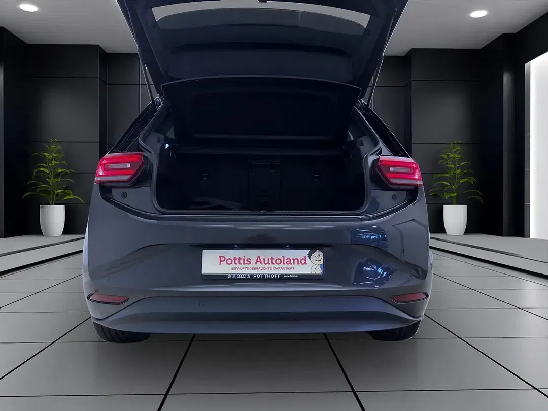 Volkswagen ID.3 - Thumbnail 5