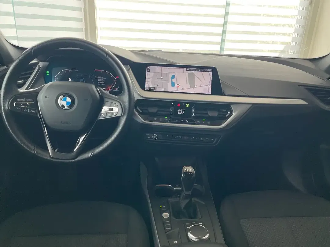 BMW 118 - Thumbnail 10
