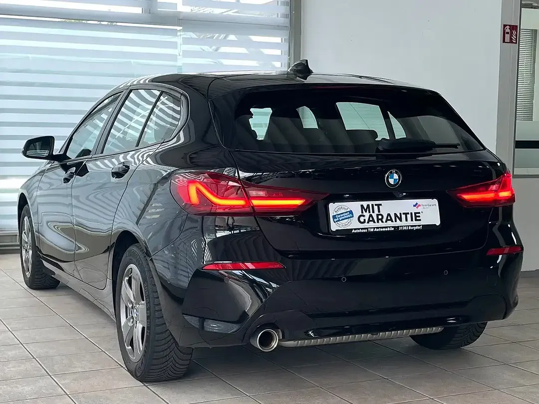 BMW 118 - Thumbnail 4