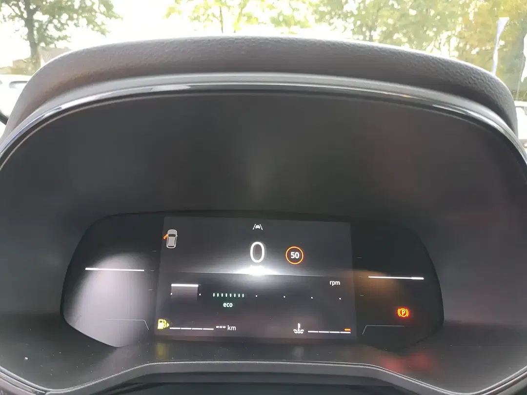 Renault Clio - Thumbnail 12