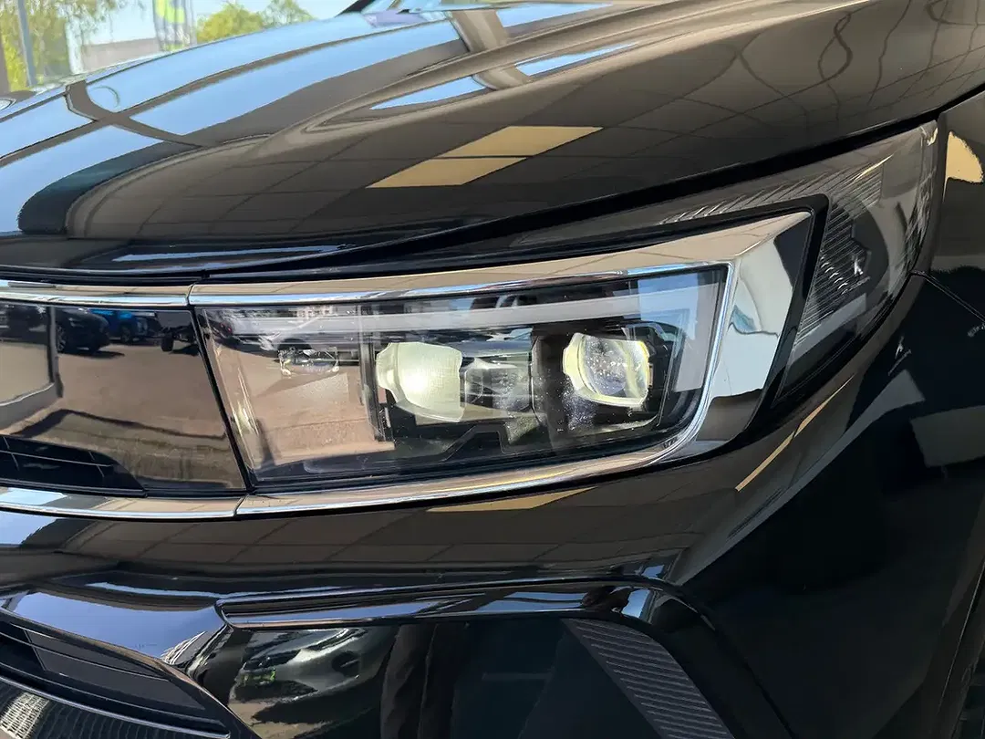 Opel Grandland - Thumbnail 8