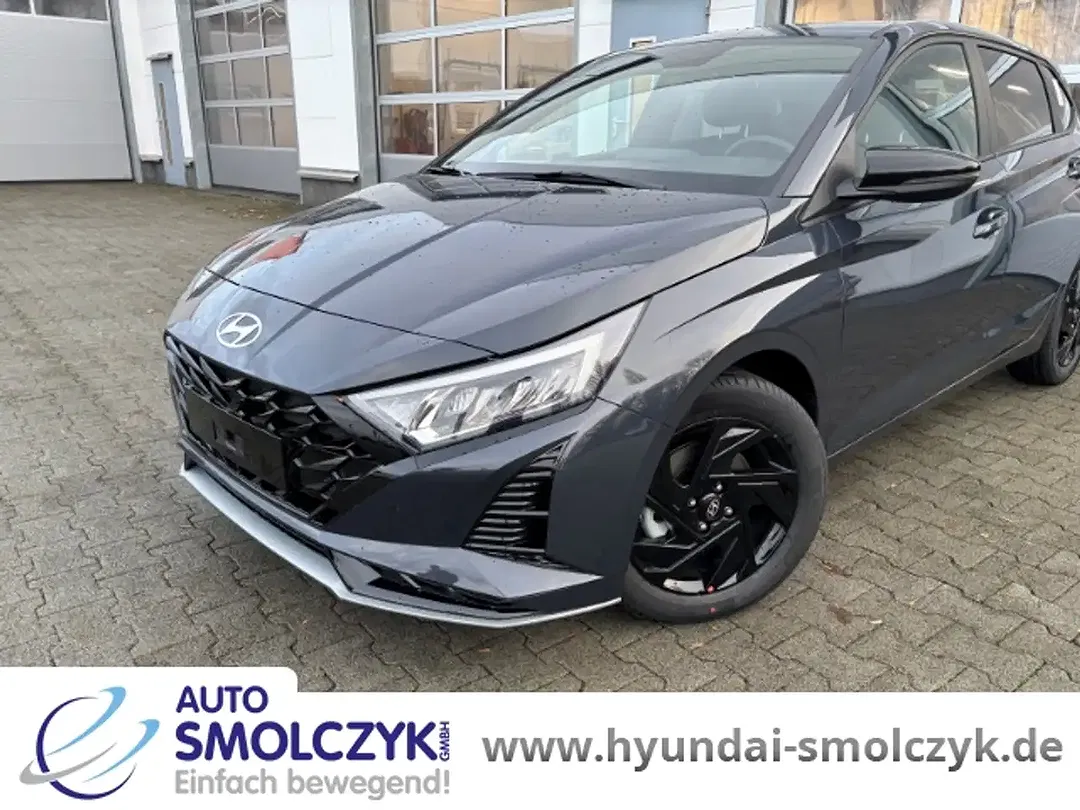 Hyundai i20 - Thumbnail 1