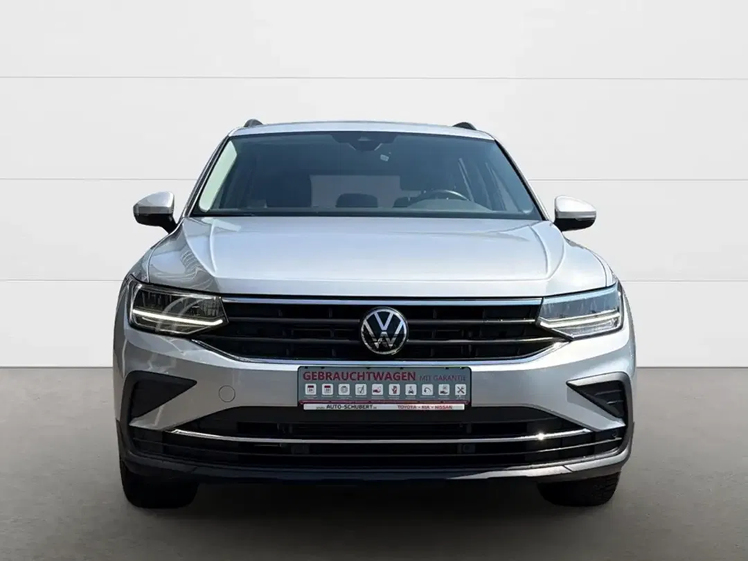 Volkswagen Tiguan - Thumbnail 10
